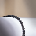 Load image into Gallery viewer, Kralenarmband • Lavasteen