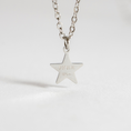 Load image into Gallery viewer, Dicht bij mij ketting met sterretje & gedichtje Zilver | Lief Leven