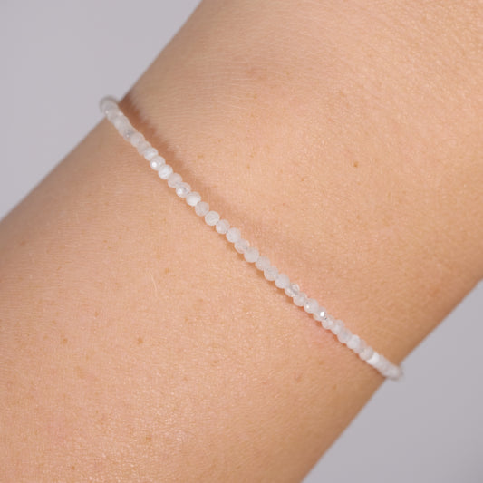 Fijn facetkralen armbandje Maansteen & Sterling Zilver (925) • Zelfliefde