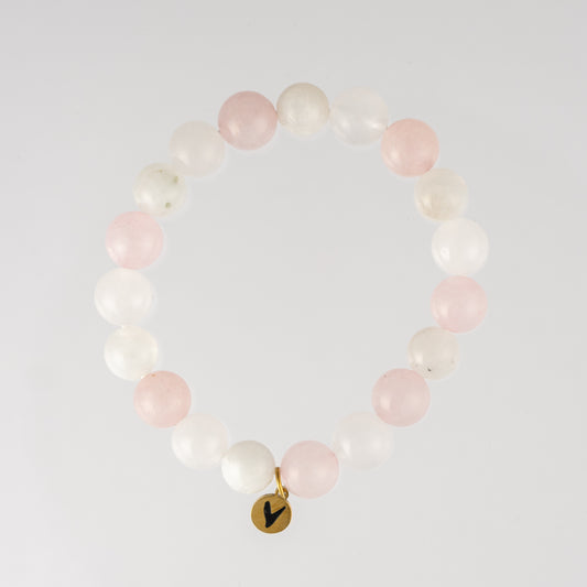 klein armbandje 16cm, kralen van 8mm, jade, rozenkwarts. Met lief leven tag.